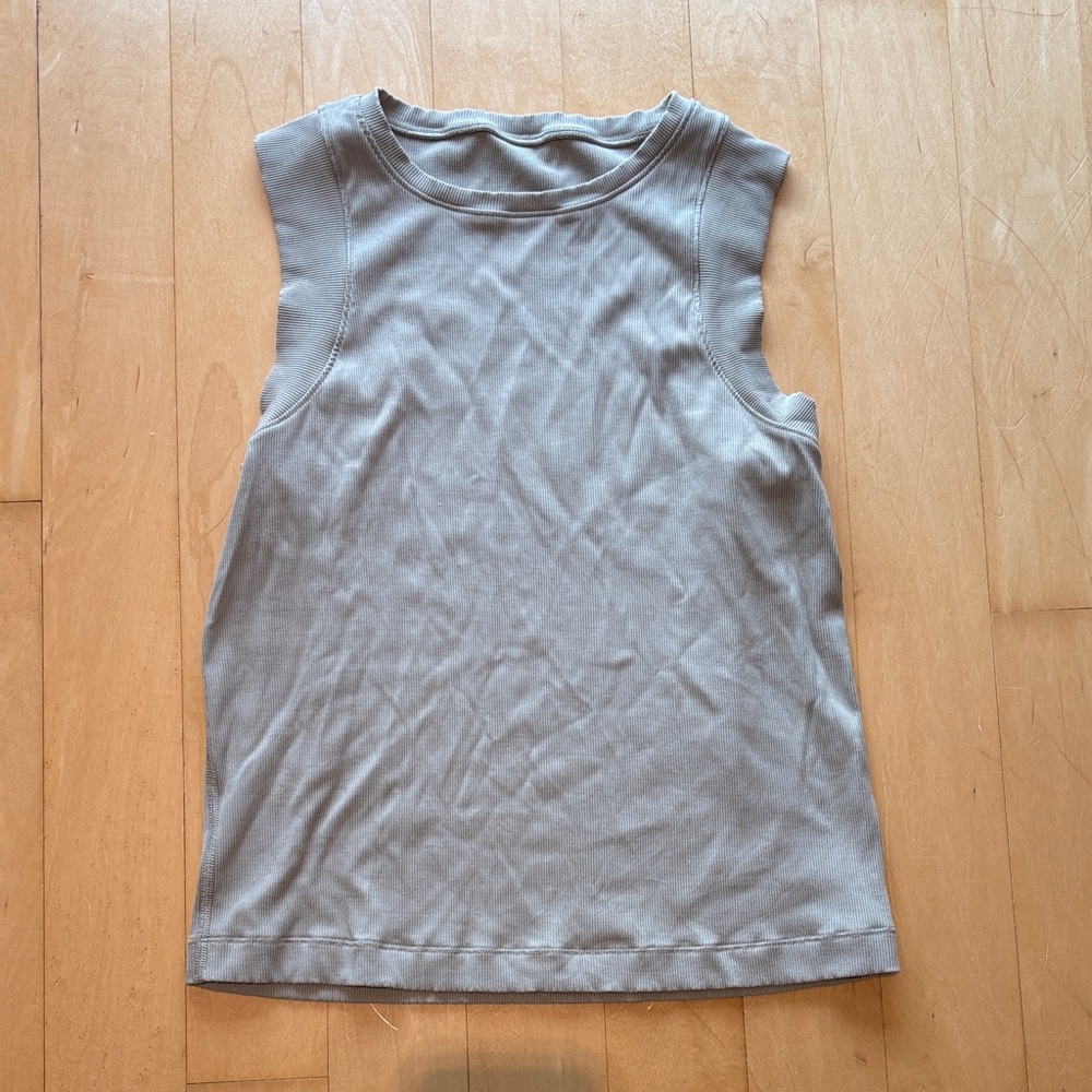 Vuori Sleeveless Women's Top